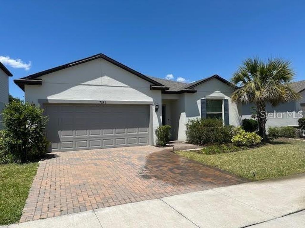 17249 GOLDCREST LOOP, Clermont, FL 34714