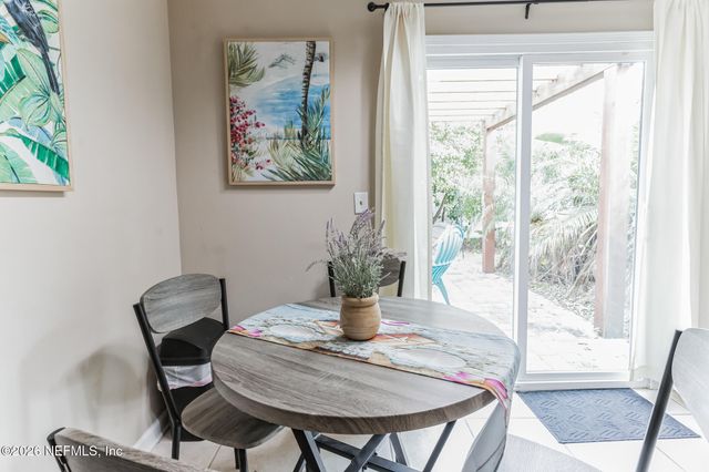 1045 17TH Street N, Jacksonville Beach, FL 32250