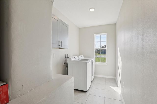 2410 PARK AVENUE, Indian Lake Estates, FL 33855