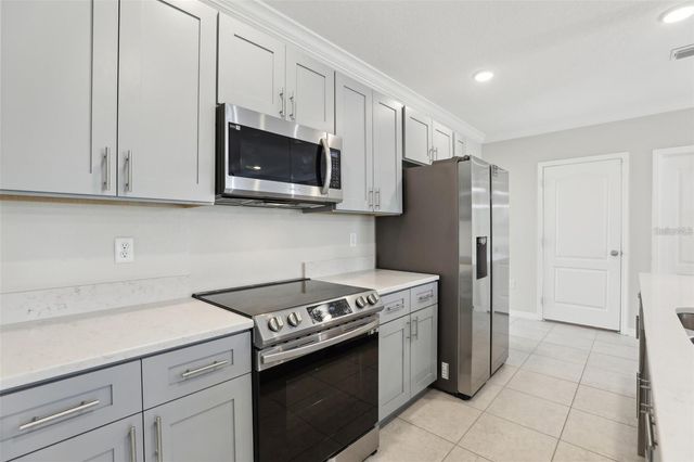 2410 PARK AVENUE, Indian Lake Estates, FL 33855