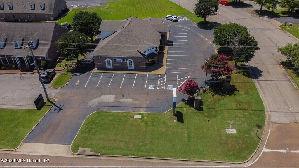 7253 Goodman Road, Suite 2, Olive Branch, MS 38654 — photo 2