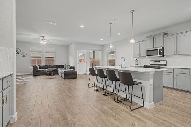 15528 Canford Terrace, Fort Worth, TX 76247