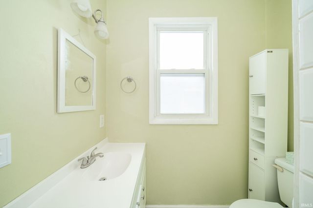 1534 A Avenue, New Castle, IN 47362