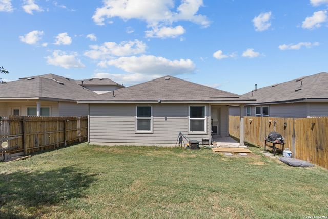 3438 Stoney Bayou, San Antonio, TX 78245