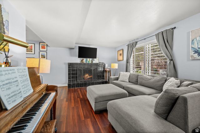 1859 E 4650 S, Holladay, UT 84117