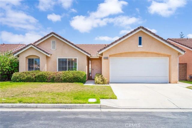 2220 Glenwood Ave, Hemet, CA 92545
