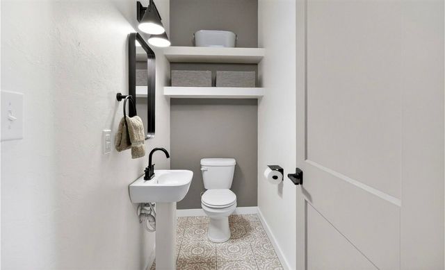 4332 Rocky Cliff Rd, Elgin, OK 73538