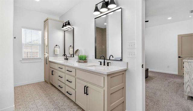 4332 Rocky Cliff Rd, Elgin, OK 73538