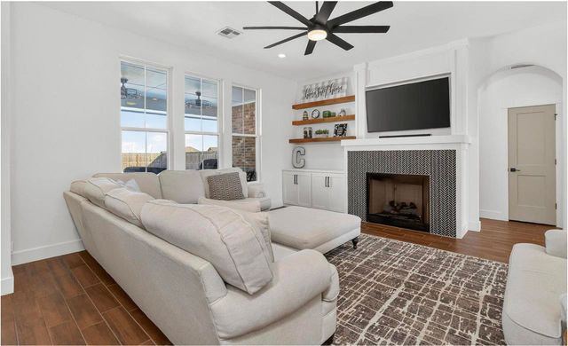 4332 Rocky Cliff Rd, Elgin, OK 73538