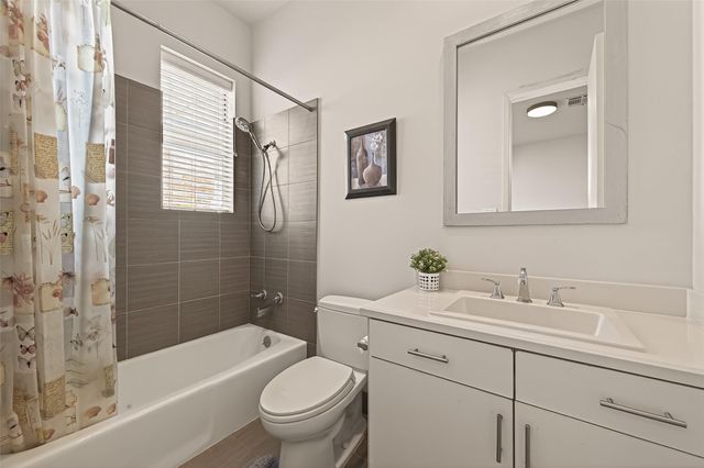 1526 Potomac Drive, Houston, TX 77057