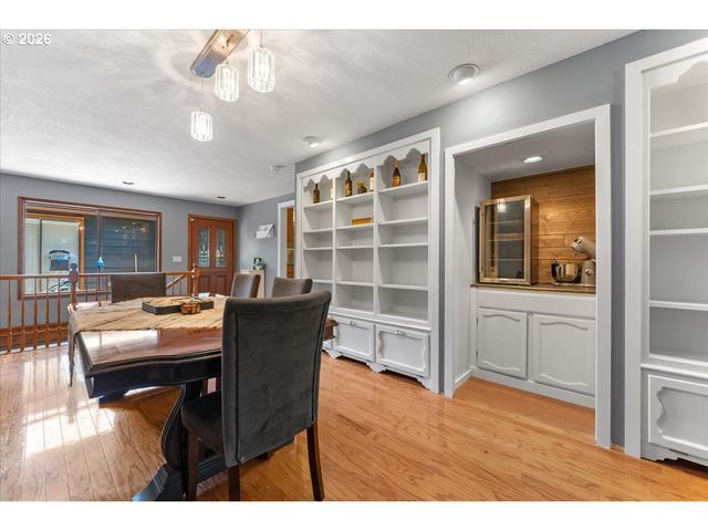 2102 BLOYD St, Kelso, WA 98626