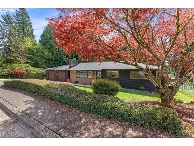 2102 BLOYD St, Kelso, WA 98626