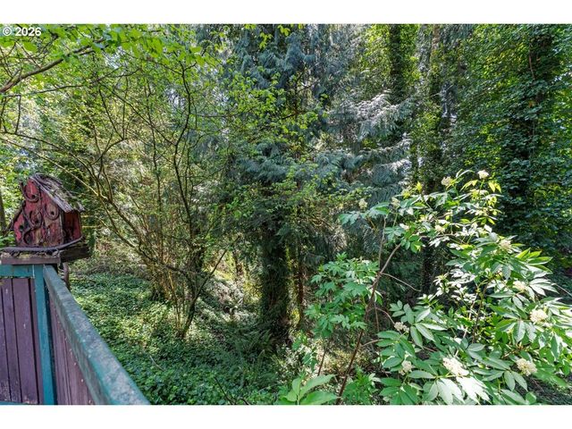 2102 BLOYD St, Kelso, WA 98626