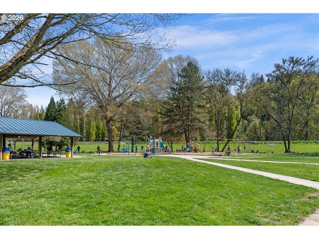 2102 BLOYD St, Kelso, WA 98626
