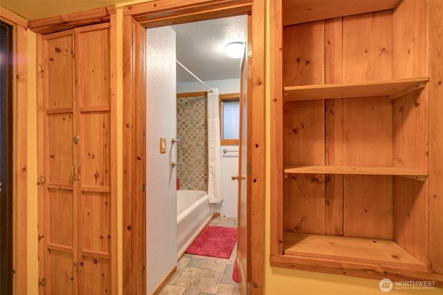 1131 W Schley Street, Aberdeen, WA 98520