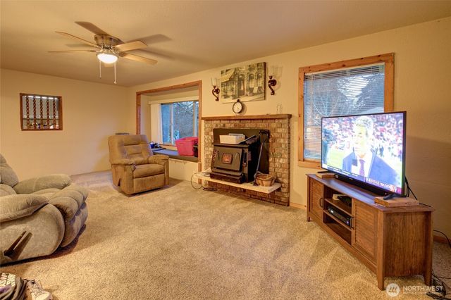 1131 W Schley Street, Aberdeen, WA 98520