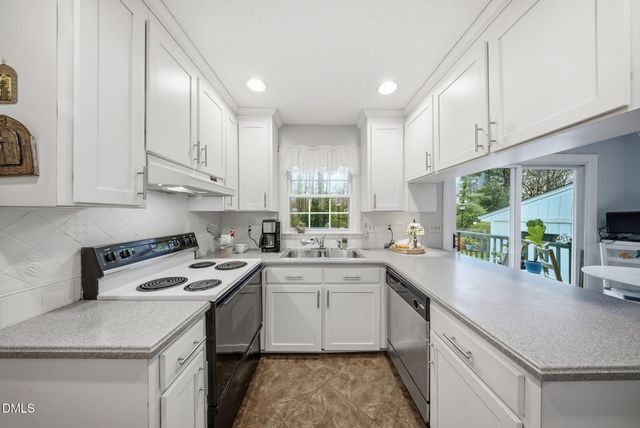 604 Ashe Avenue, Cary, NC 27511