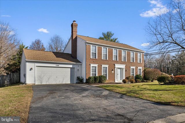 2300 COMMUNITY DR, Waldorf, MD 20601