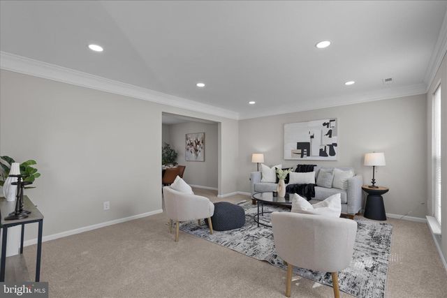 2300 COMMUNITY DR, Waldorf, MD 20601