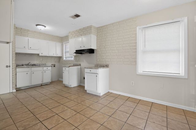 4306 UNIVERSITY ST, Memphis, TN 38127