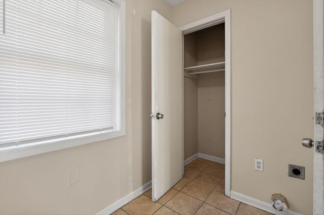 4306 UNIVERSITY ST, Memphis, TN 38127