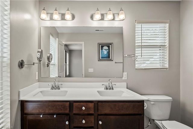 1392 Finwick Drive, Pfafftown, NC 27040