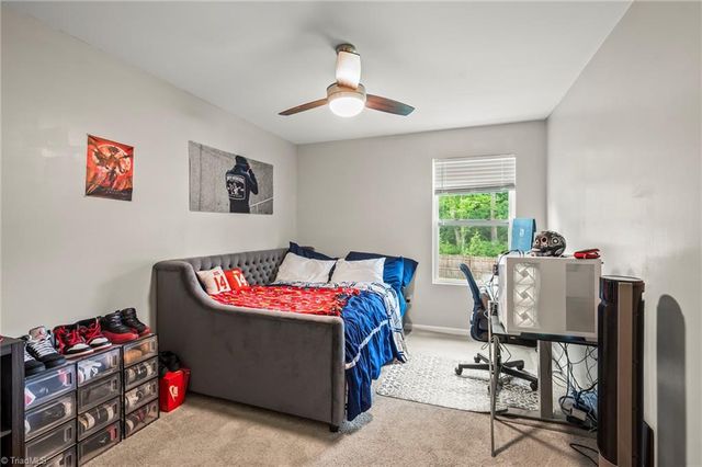 1392 Finwick Drive, Pfafftown, NC 27040
