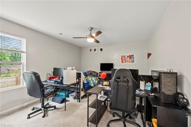 1392 Finwick Drive, Pfafftown, NC 27040