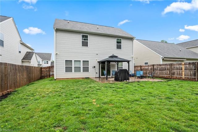 1392 Finwick Drive, Pfafftown, NC 27040