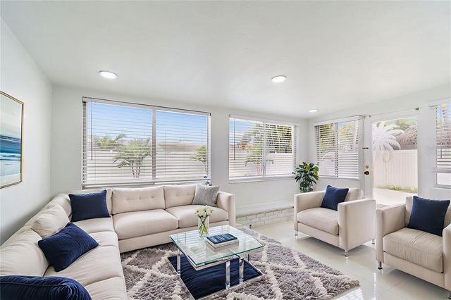 455 81ST AVENUE, St Pete Beach, FL 33706