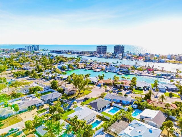 455 81ST AVENUE, St Pete Beach, FL 33706