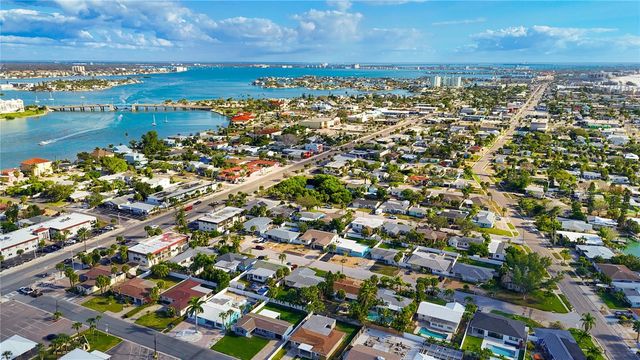 455 81ST AVENUE, St Pete Beach, FL 33706