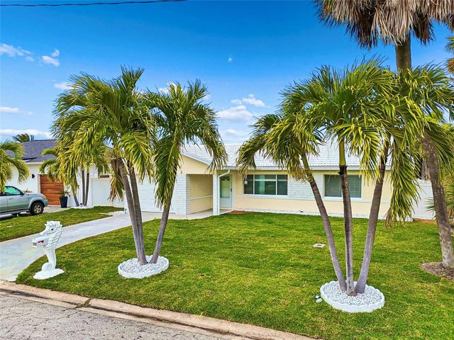 455 81ST AVENUE, St Pete Beach, FL 33706