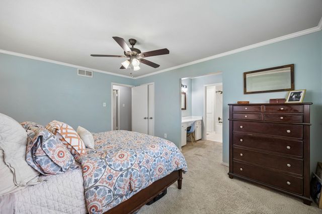 7745 La Cabeza Drive, Dallas, TX 75248