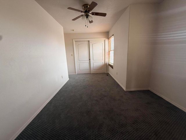 9228 Bluewood Lane NE, Albuquerque, NM 87122