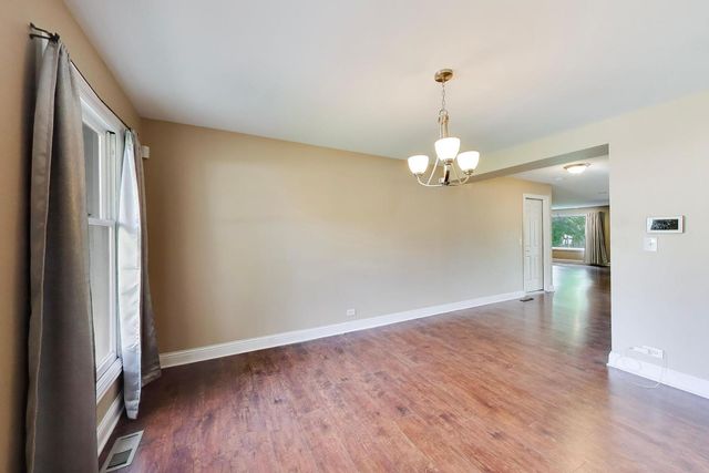 3575 Donovan Drive, Crete, IL 60417