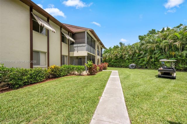 5839 La Pinata Blvd C-2, Green Acres, FL 33463