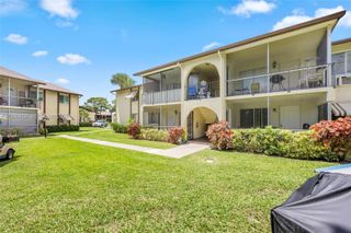 5839 La Pinata Blvd C-2, Green Acres, FL 33463