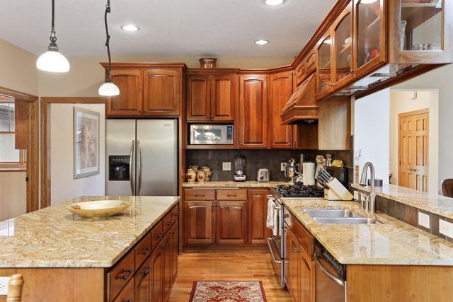 241 Starrwood, Hudson, WI 54016