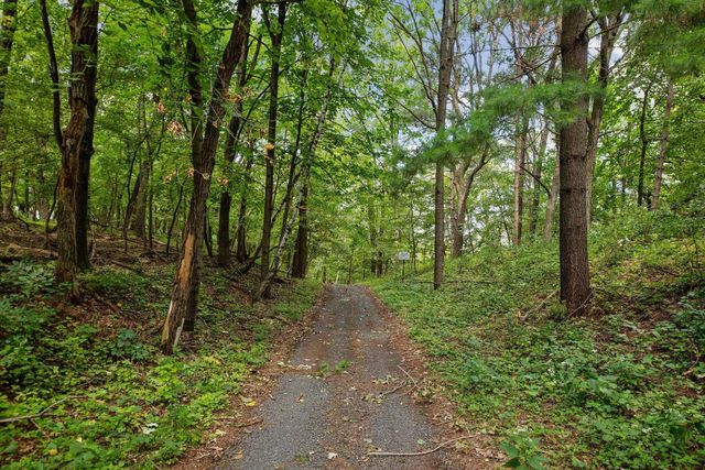 241 Starrwood, Hudson, WI 54016