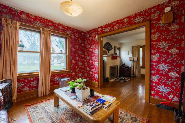 1051 Brown Street, Akron, OH 44301