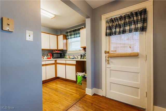 1051 Brown Street, Akron, OH 44301