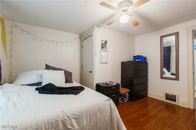 1051 Brown Street, Akron, OH 44301