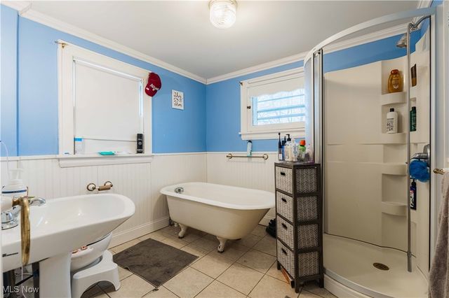 1051 Brown Street, Akron, OH 44301