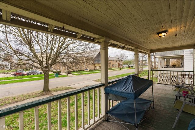 1051 Brown Street, Akron, OH 44301