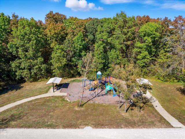 2605 SHAMROCK DR, Columbia, MO 65202