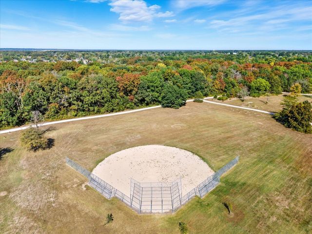 2605 SHAMROCK DR, Columbia, MO 65202