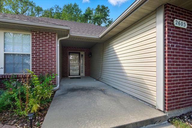 2605 SHAMROCK DR, Columbia, MO 65202
