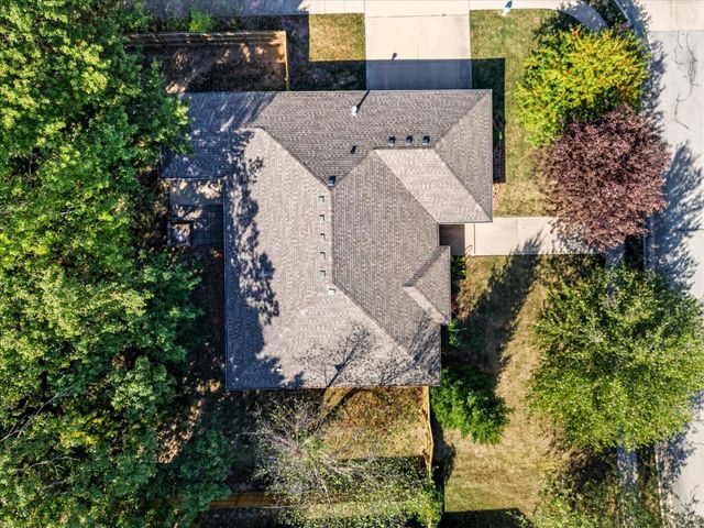 2605 SHAMROCK DR, Columbia, MO 65202