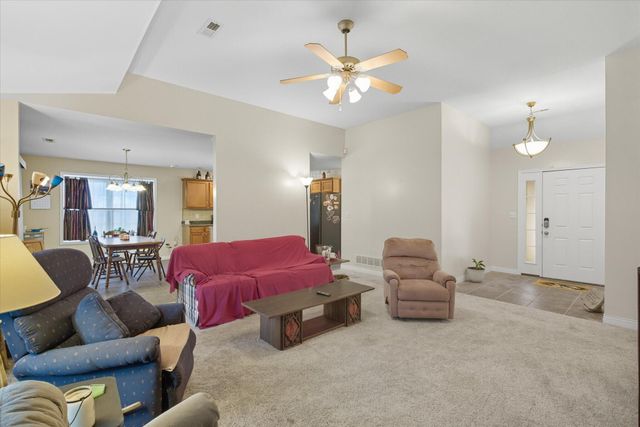 2605 SHAMROCK DR, Columbia, MO 65202